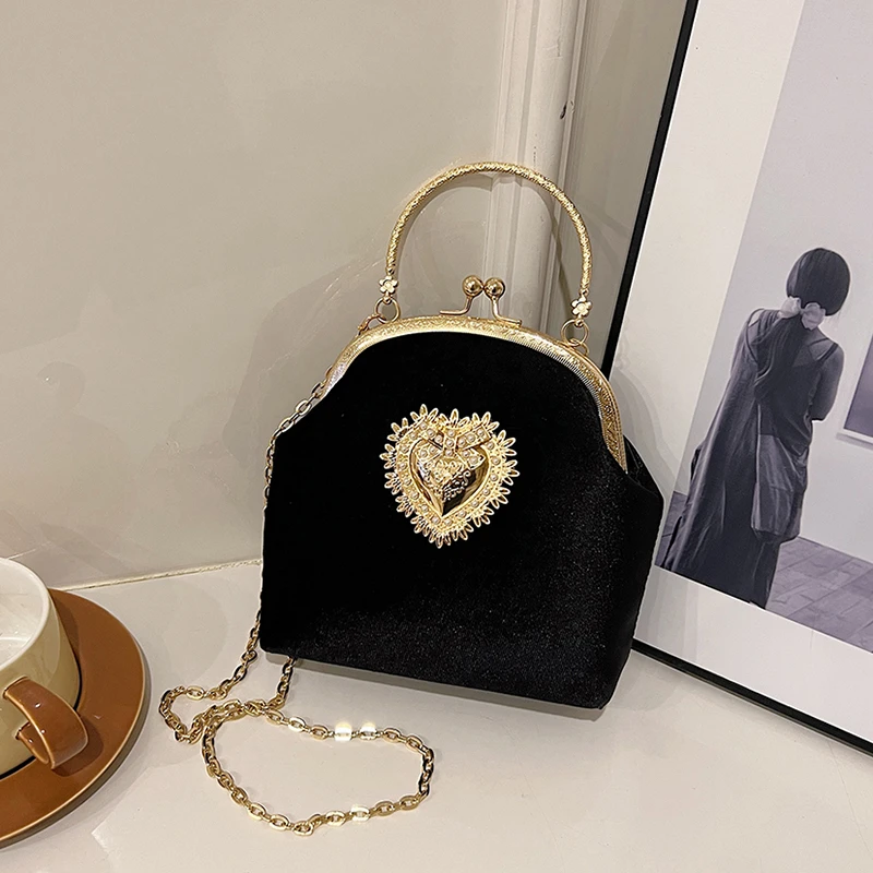 Chains Velvet Frame Heart Dinn - Women Bags Discount ulasan dan harga